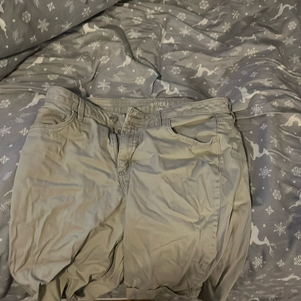 Khaki shorts